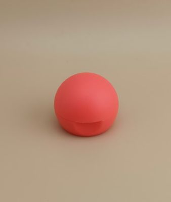 Nắp cầu bằng nhựa màu đỏ nhạt, nhẵn mịn, mờ cho chai mỹ phẩm