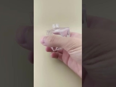 Chai thủy tinh vuông, trơn, trong suốt dùng cho nước hoa xe hơi