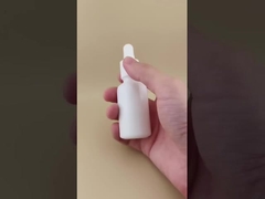 Thiết kế tinh tế Đen trơn tròn chai nhỏ giọt để chăm sóc da