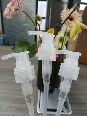 Vòi xịt lotion 24 410 28 410 Nhựa PP Bơm chất lỏng rửa tay Loại nhấn Vặn