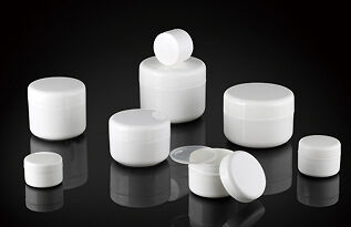 Một loạt các gói mỹ phẩm Lotionskin Cream Jar cho chăm sóc khuôn mặt